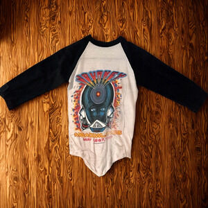 Journey Frontiers Tour T-shirt Size Small Raglan Single Stitch Tee Vintage 1983